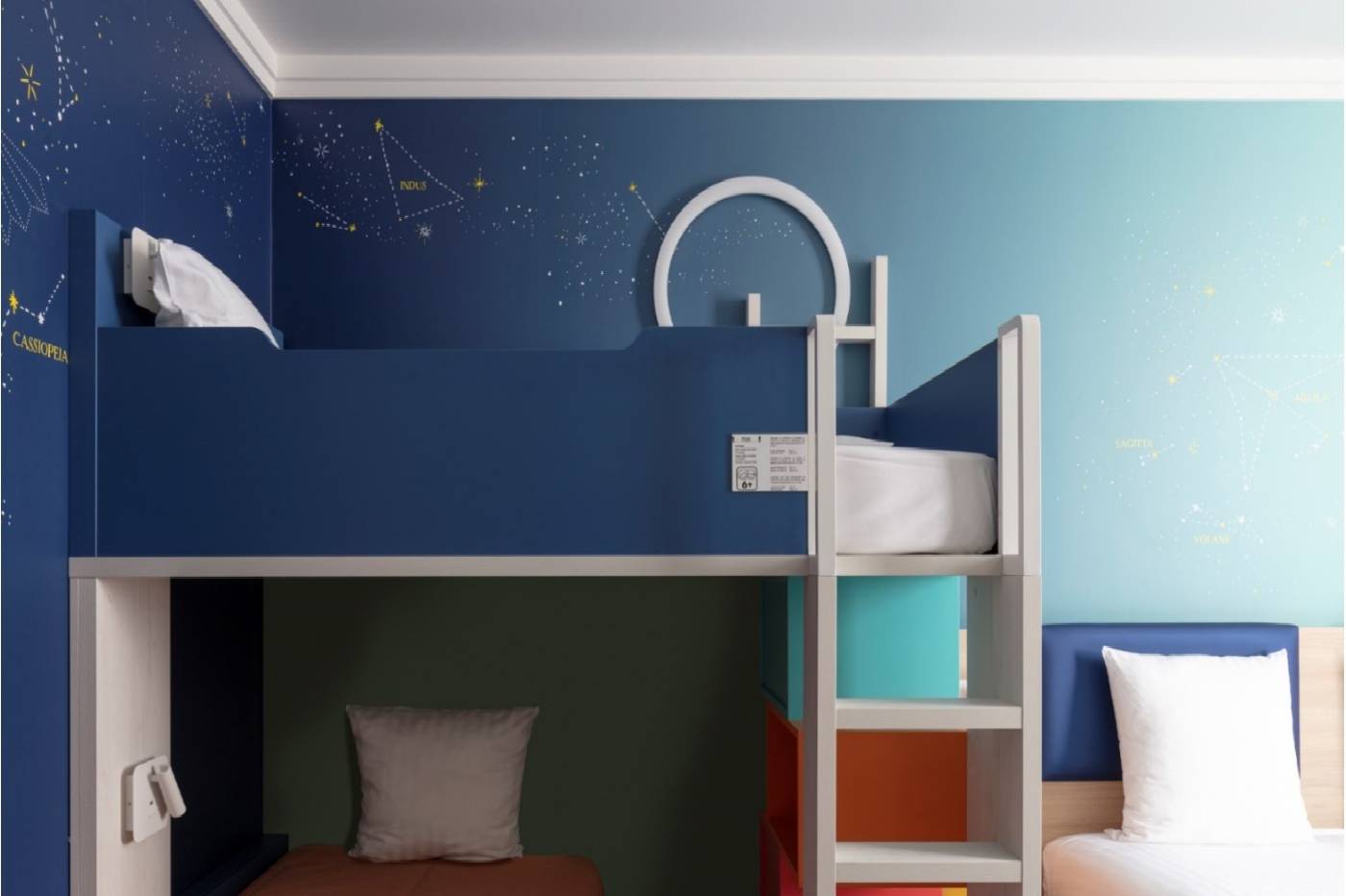 Grand-Magic-Hotel-Room-21