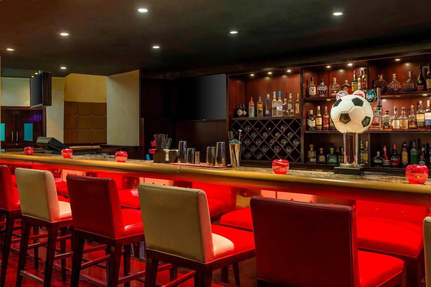 Le-Royal-Meridien-Beach-Resort-and-Spa-Restaurant-85