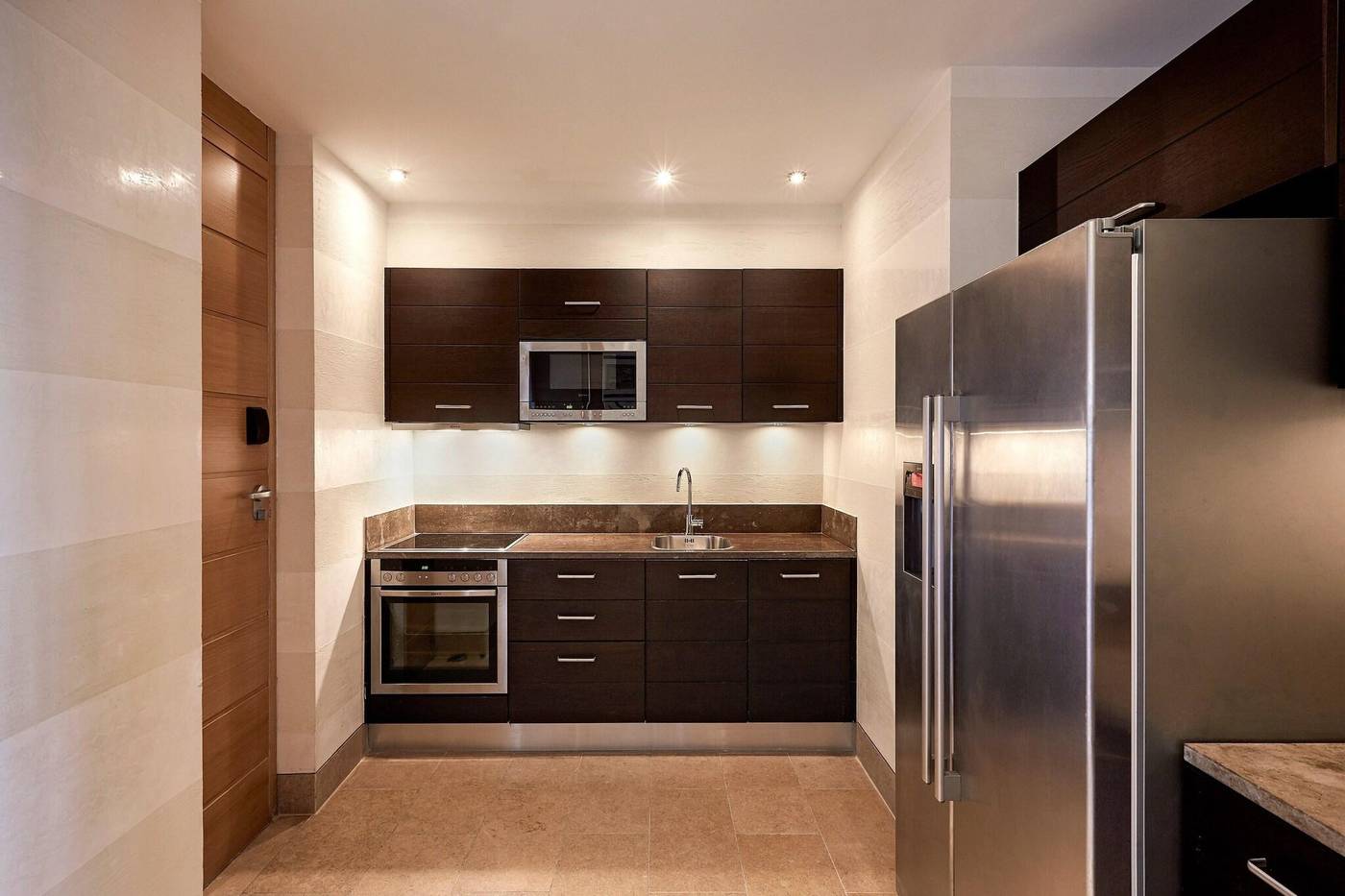 The-Romanos--A-Luxury-Collection-Resort-Room-45