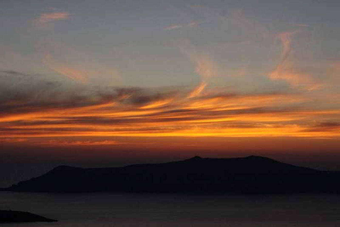 Santorini-Royal-Suites-General-view-24