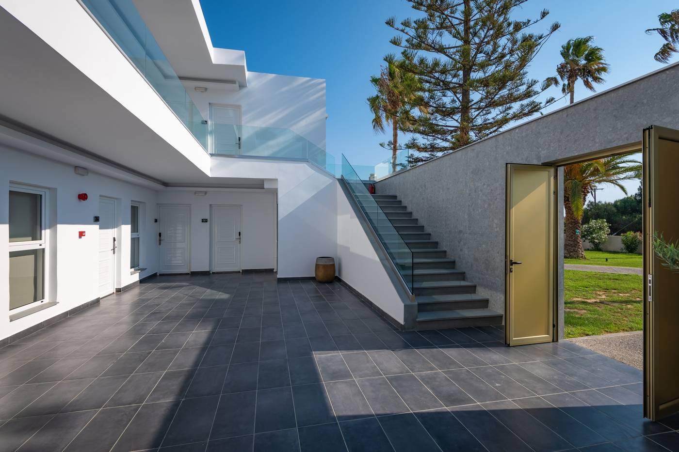Diamond-Apartments-General-view-12