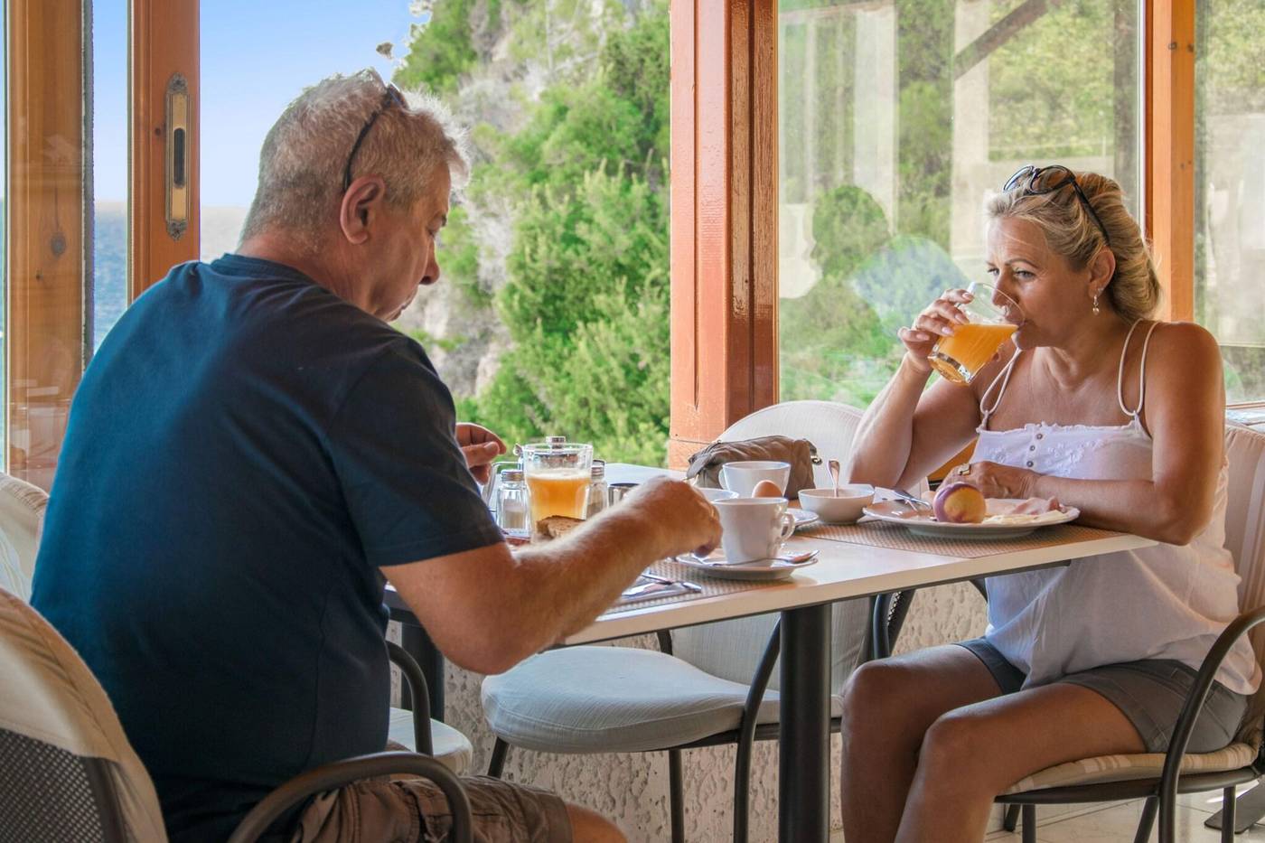 Sunrise-Beach-Restaurant-17