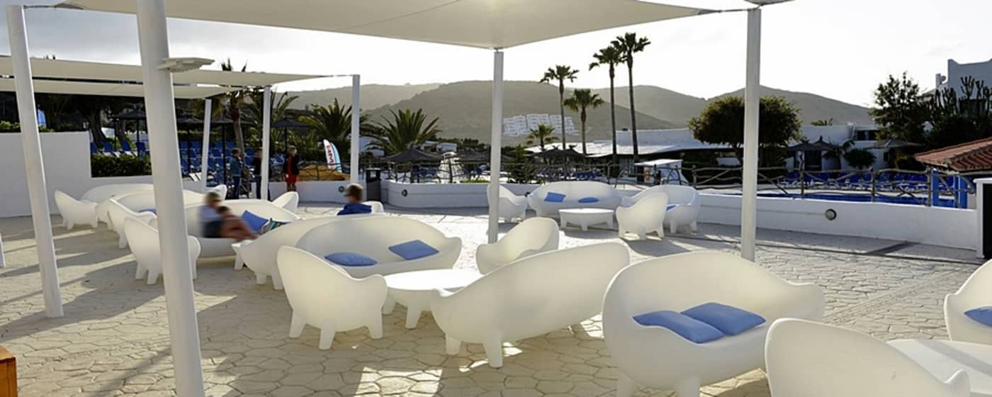Carema-Club-Resort-Terrace-15