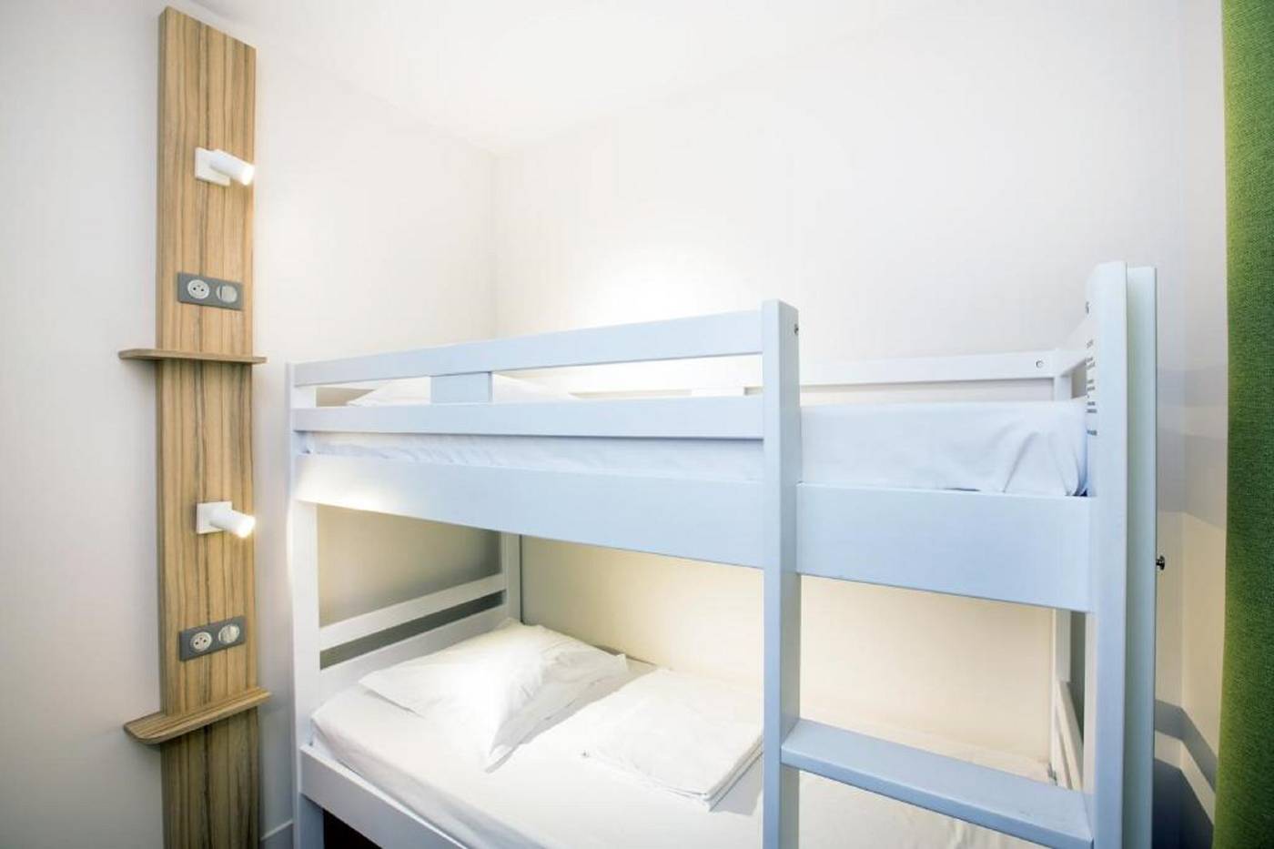 Hotel-Delcloy-Vacances-Bleues-Room-23