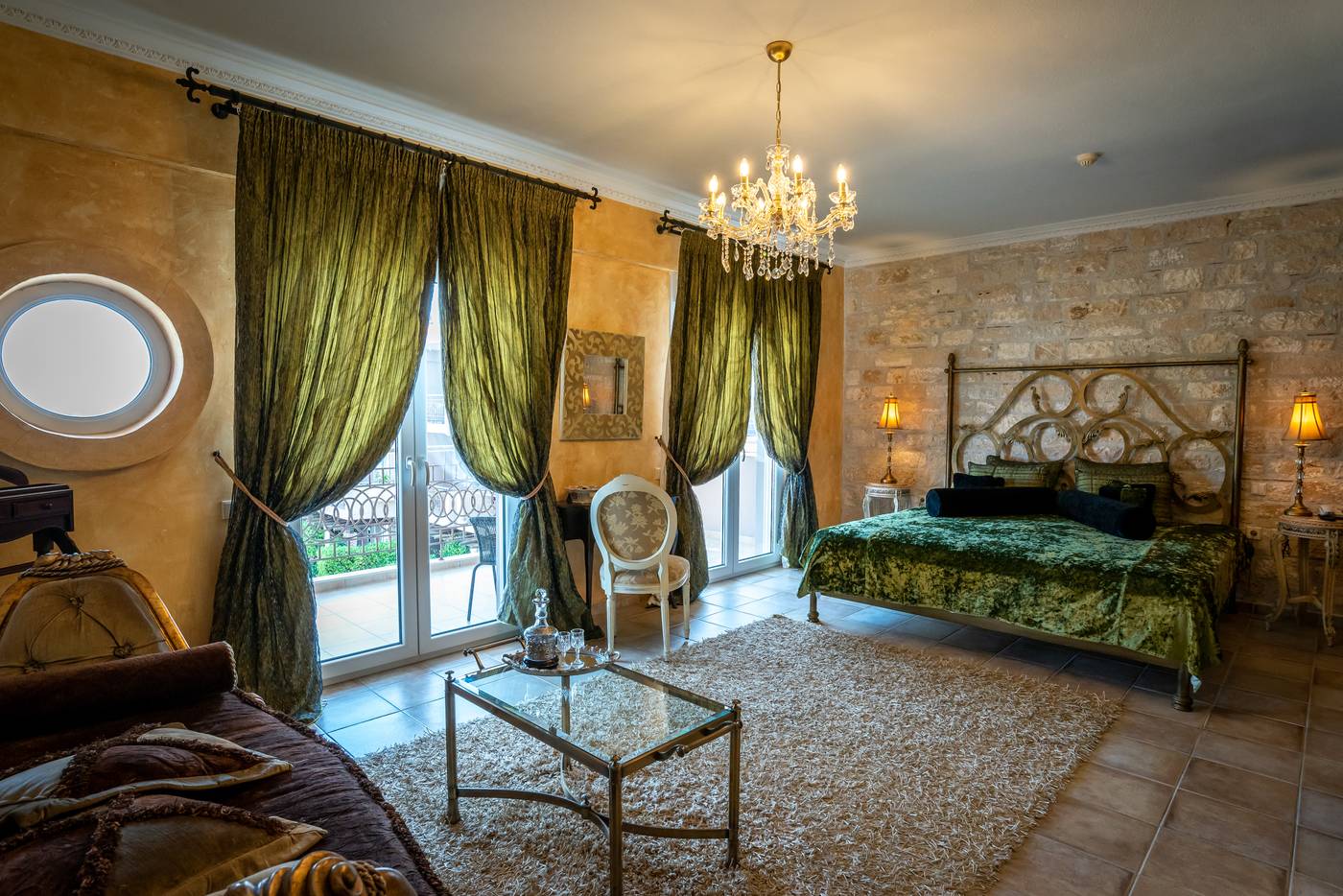 Achtis-Hotel-Room-18