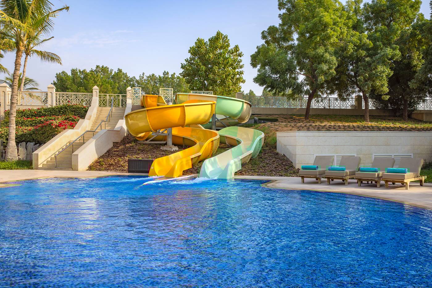 Waldorf-Astoria-Ras-Al-Khaimah-Pool-7