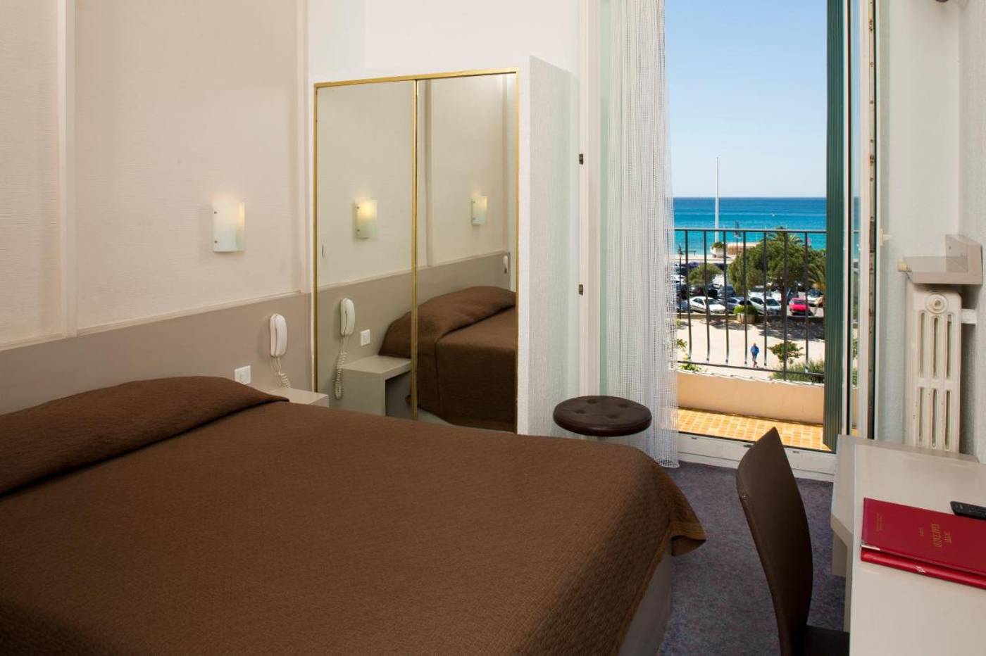 Hotel Liautaud-France-Cassis-Room-10