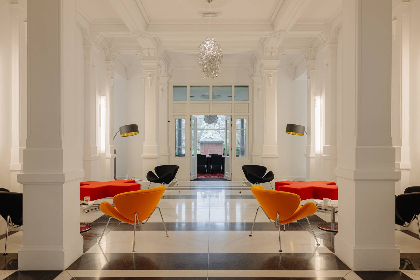 The-Manor-Amsterdam-Lobby-2