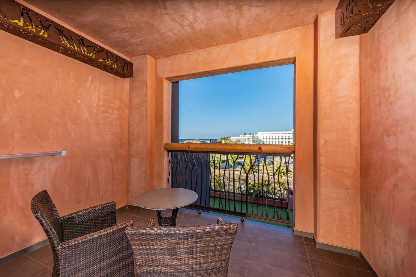 Lopesan-Baobab-Resort-Room-21