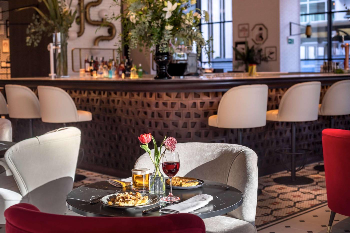 Canopy-by-Hilton-Madrid-Castellana-Restaurant-27