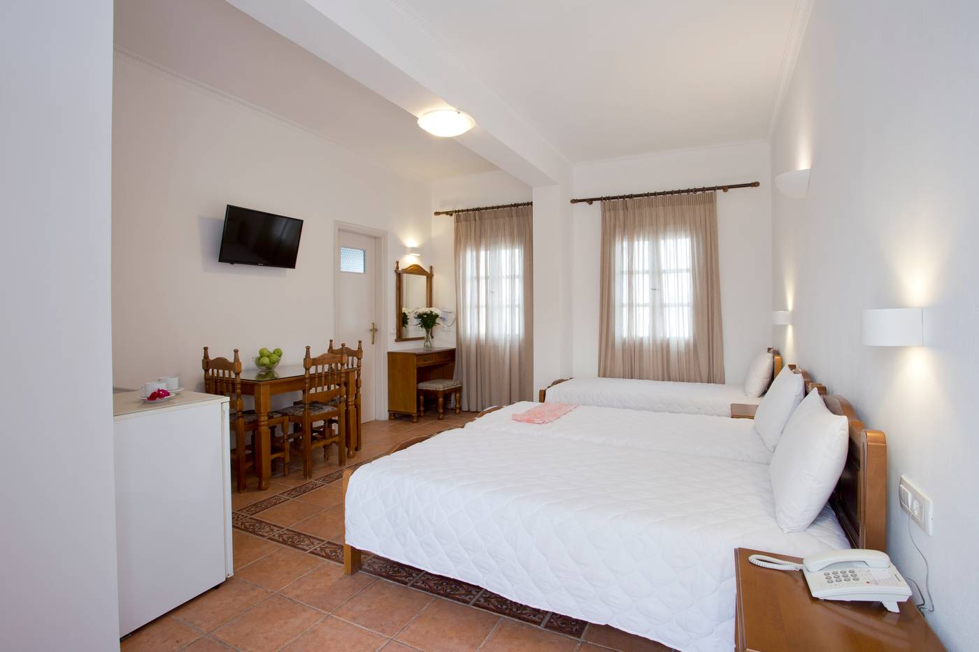 Alexandra-Aparthotel-Room-19