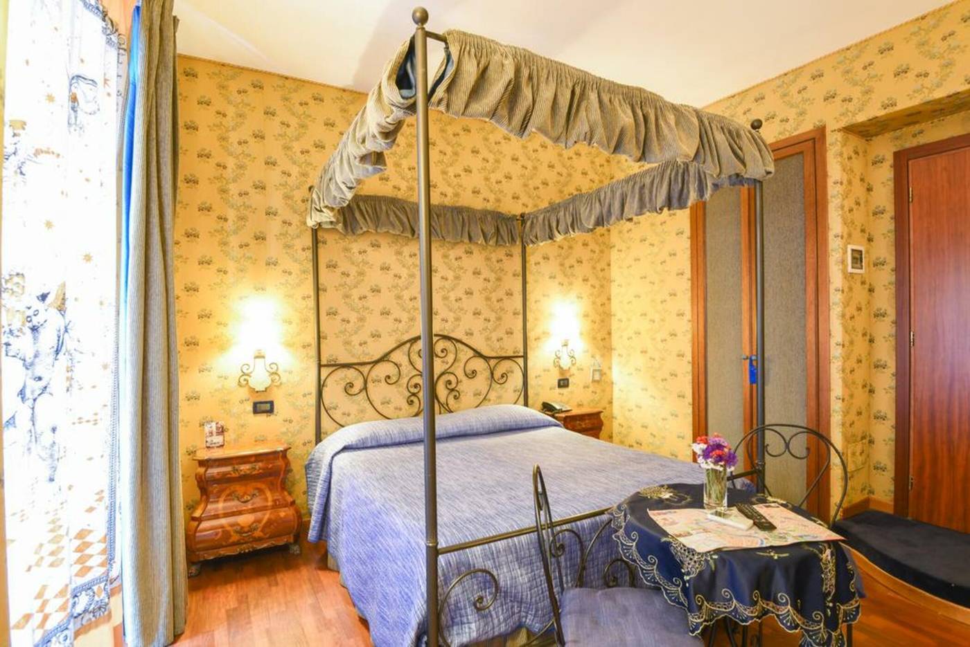 Residenza-Ave-Roma-Room-11