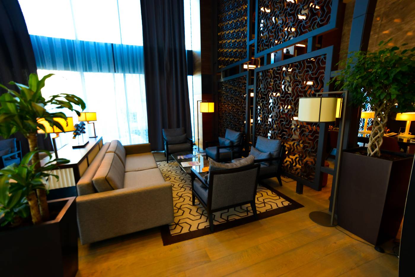 Golden-Tulip-Istanbul-Bayrampasa-Lobby-22