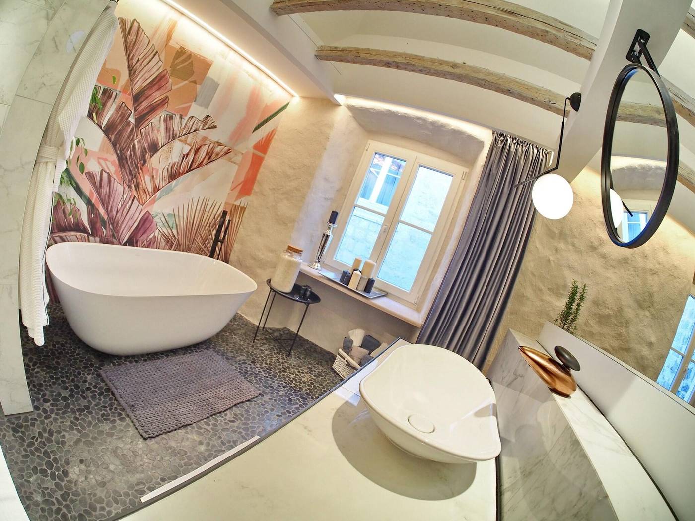 La-Vita-e-Bella-IV-Room-13