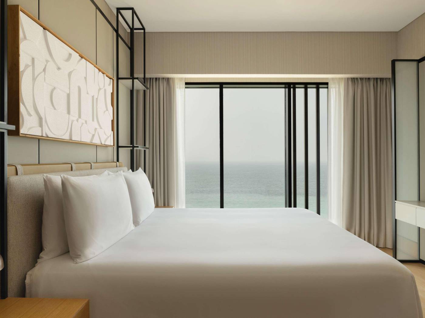 Delano-Dubai-Room-28