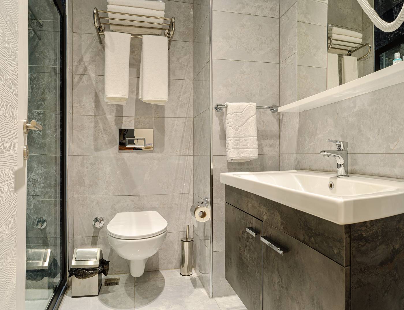 La-Mia-Suites-Room-22