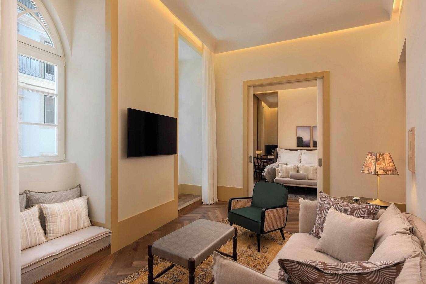 The-Ivens-Autograph-Collection-Room-21