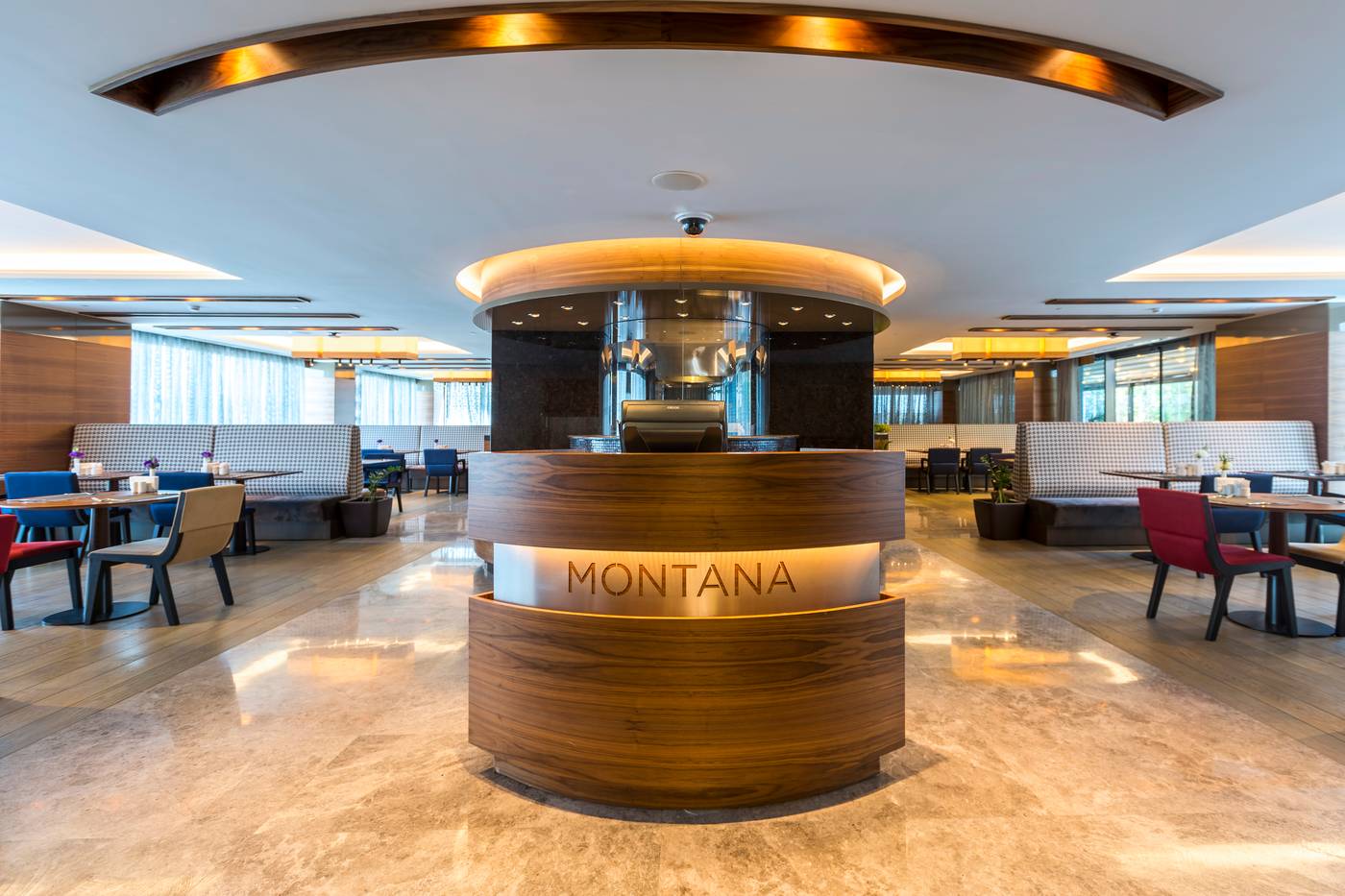 Golden-Tulip-Istanbul-Bayrampasa-Restaurant-9