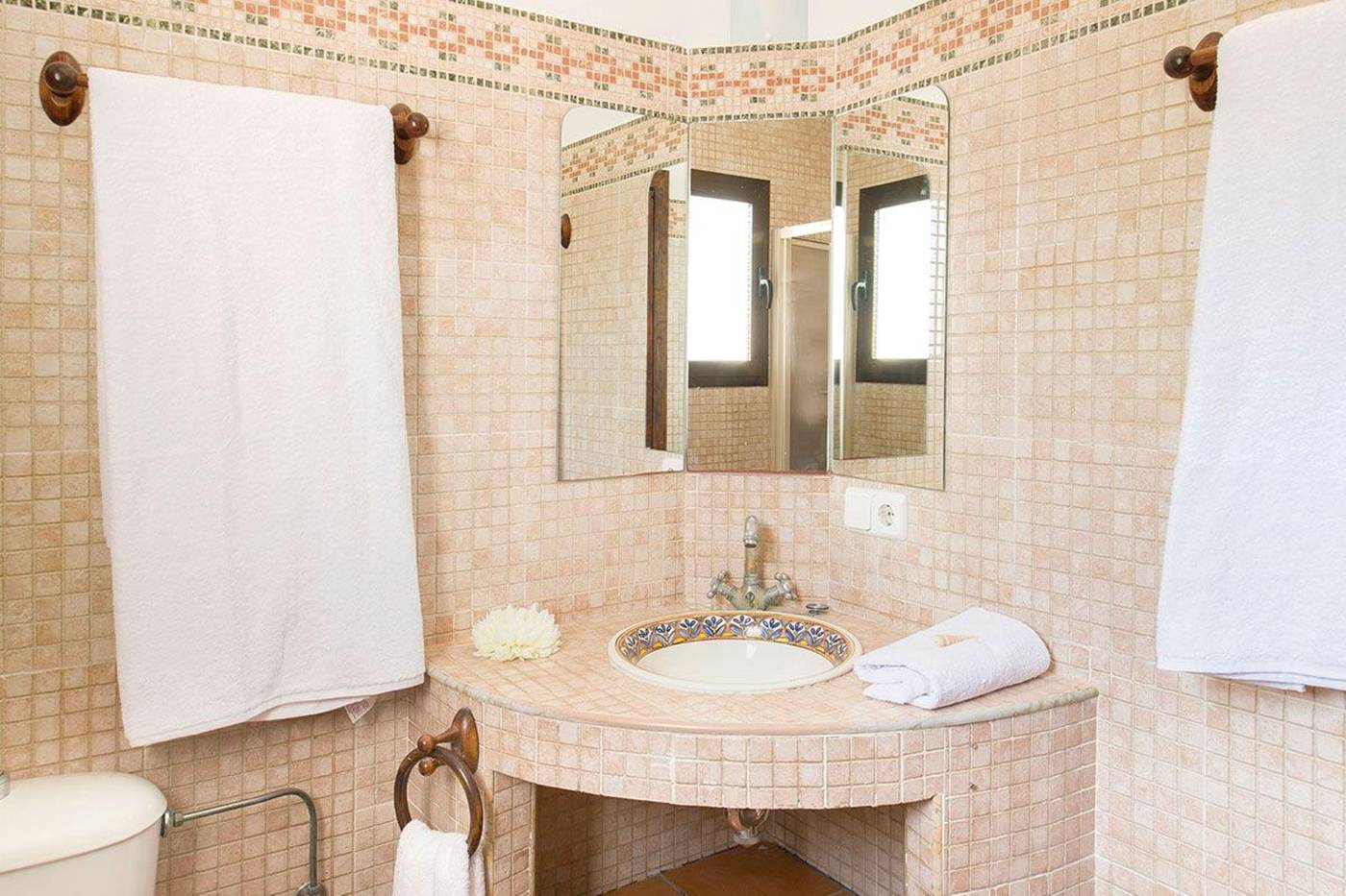 Hostal--La-Torre-Room-29