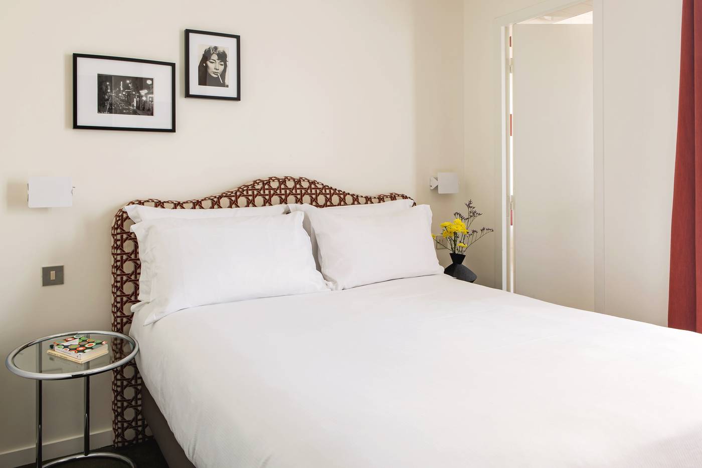 Best-Western-Hotel-le-18-Paris-Room-10