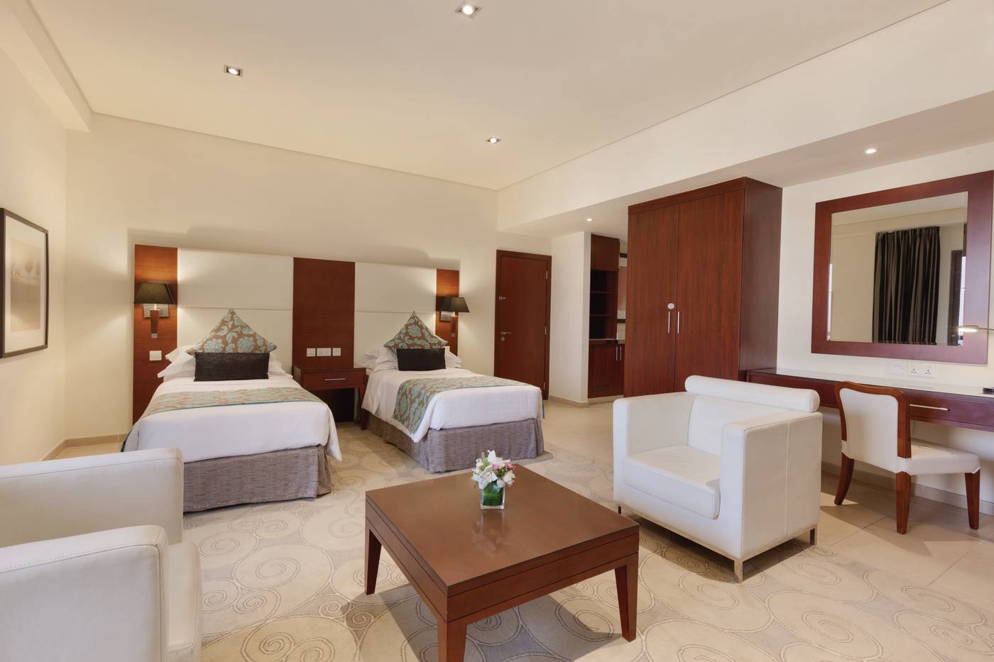Delta-Hotels-by-Marriott-Jumeirah-Beach-Room-36