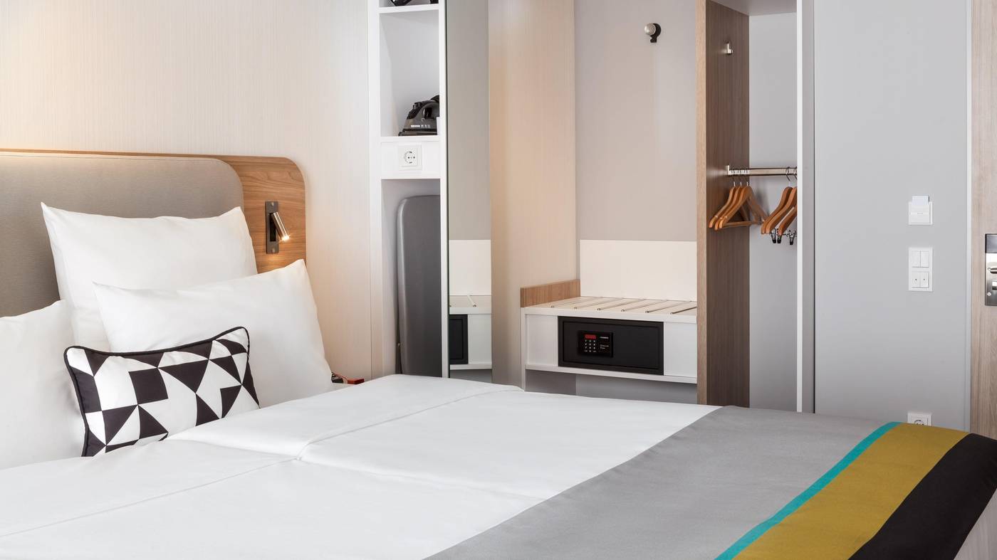 Holiday-Inn-Express-Munich-City-East-Room-46