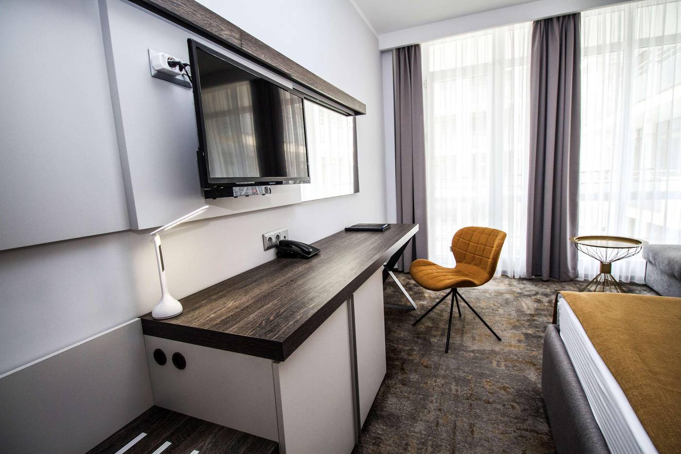 Best-Western-Plus-Premium-Inn-Room-19