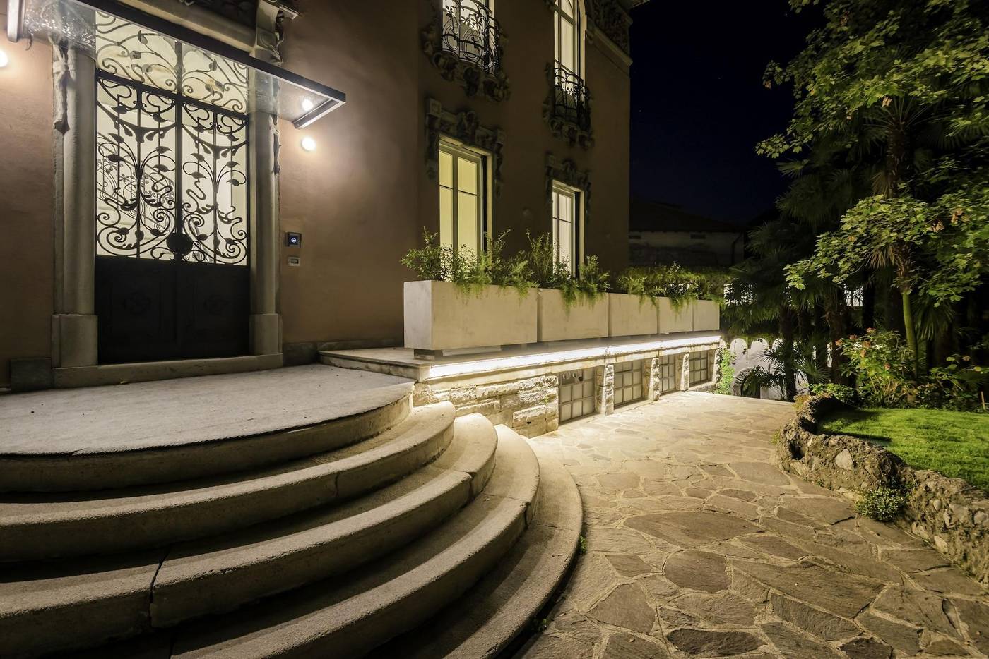 Villa Liberty - Lake Como Rooms & SPA-Italy-COMO-General view-3