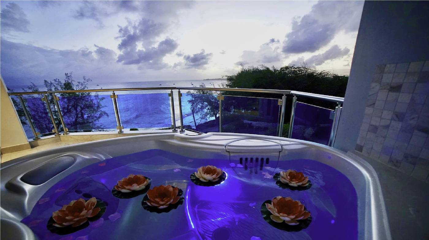 The-Abidah-by-Accra---Adults-Only--18---Room-31