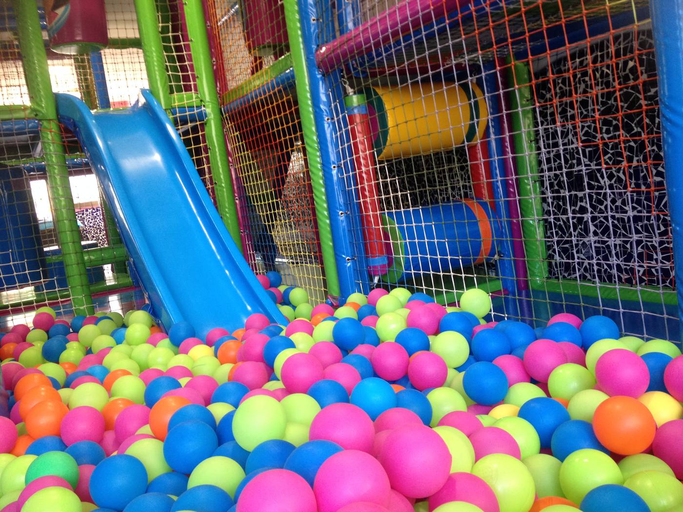 Olimar-II-Sports-and-Entertainment-22