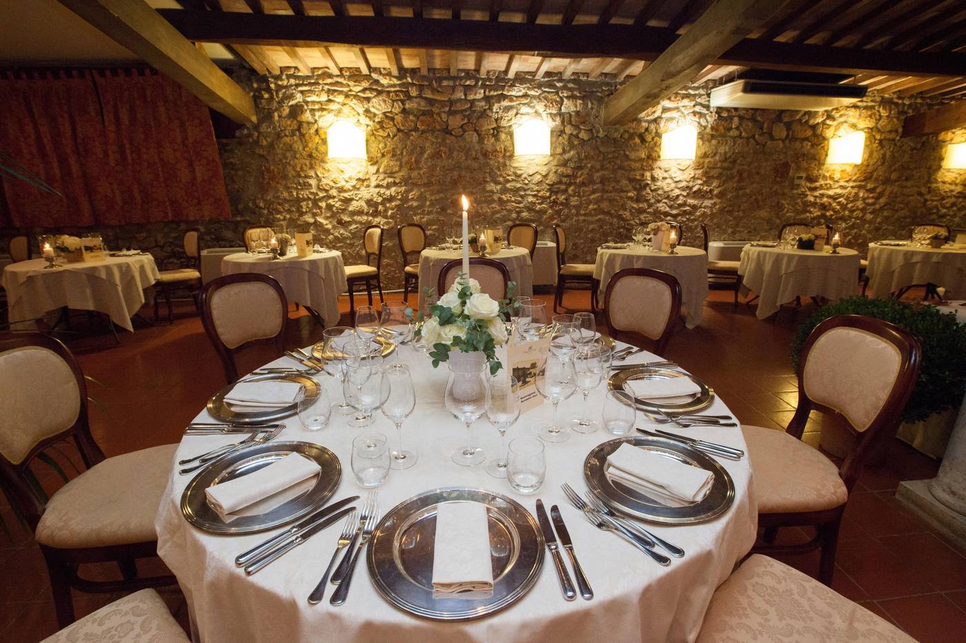 Hotel-Borgo-San-Luigi-Restaurant-34