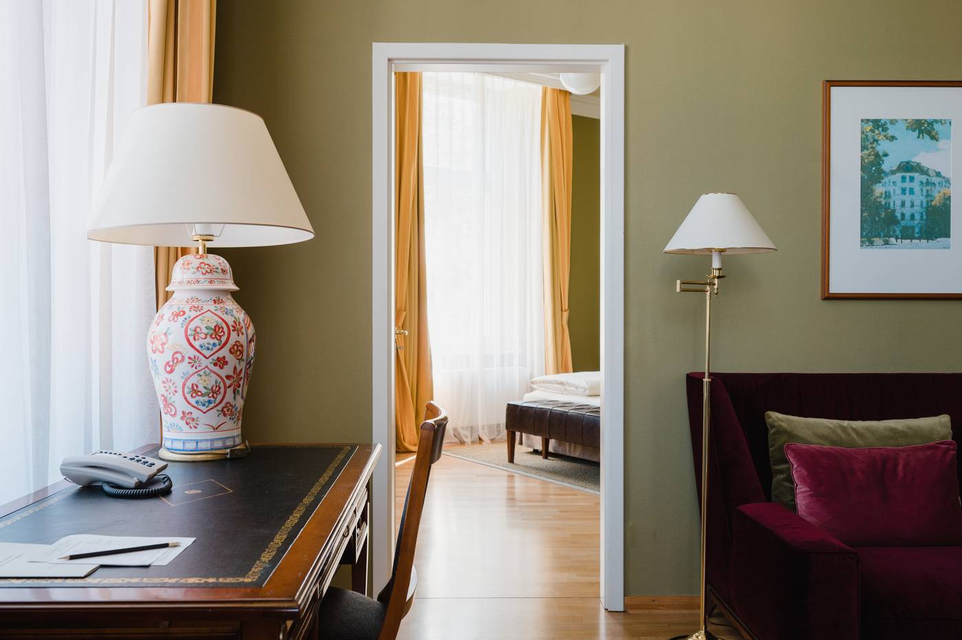 Louisa-s-Place-Room-8