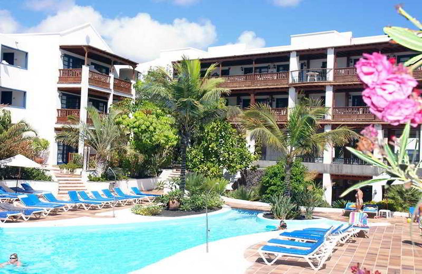 Nazaret-Mansion-Pool-13