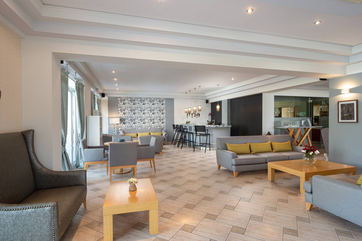 Flegra-Palace-Lobby-62