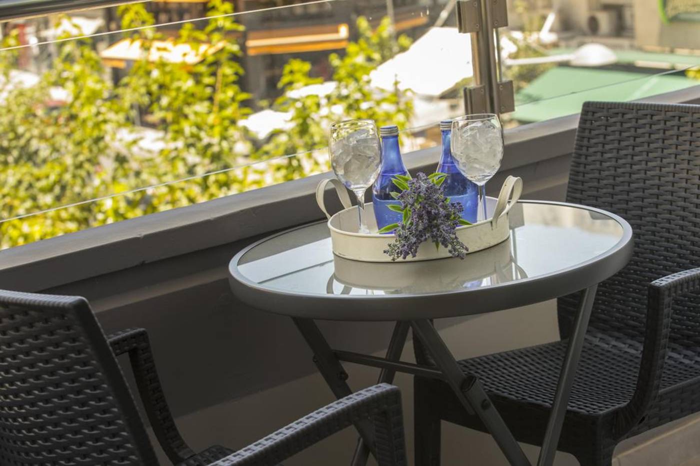 Blazer-Residence-Room-7