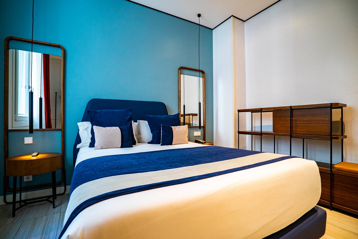 Smartrental-Collection-Gran-Via-Centric-II-Room-29