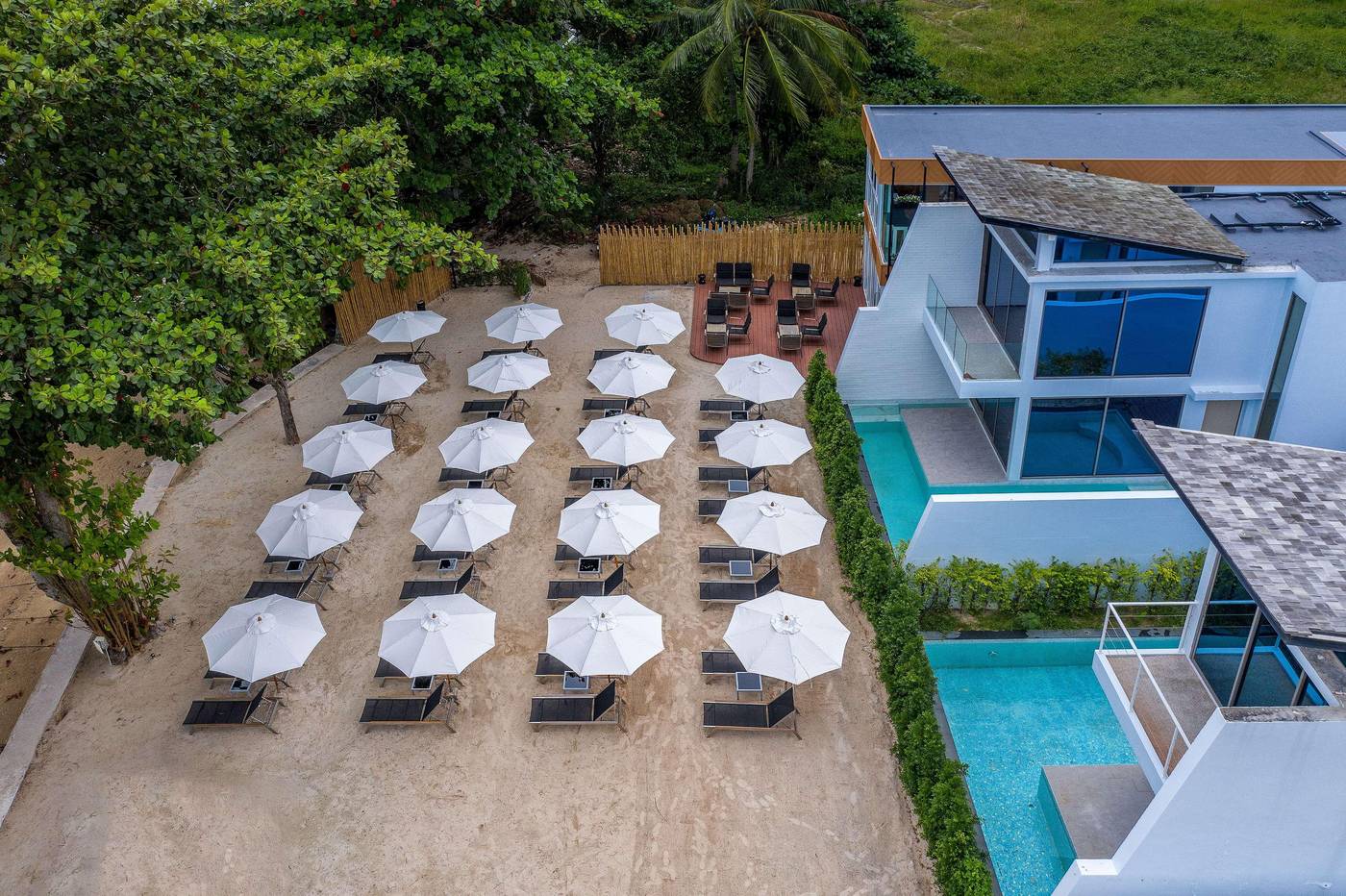 The-Beachfront-Hotel-Phuket-Beach-14