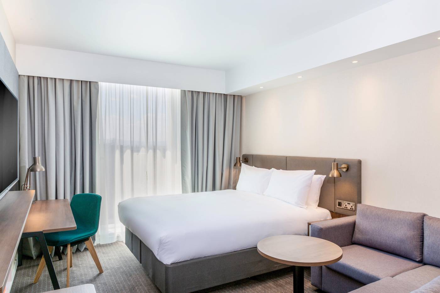 Holiday-Inn-Dublin-Airport-Room-36