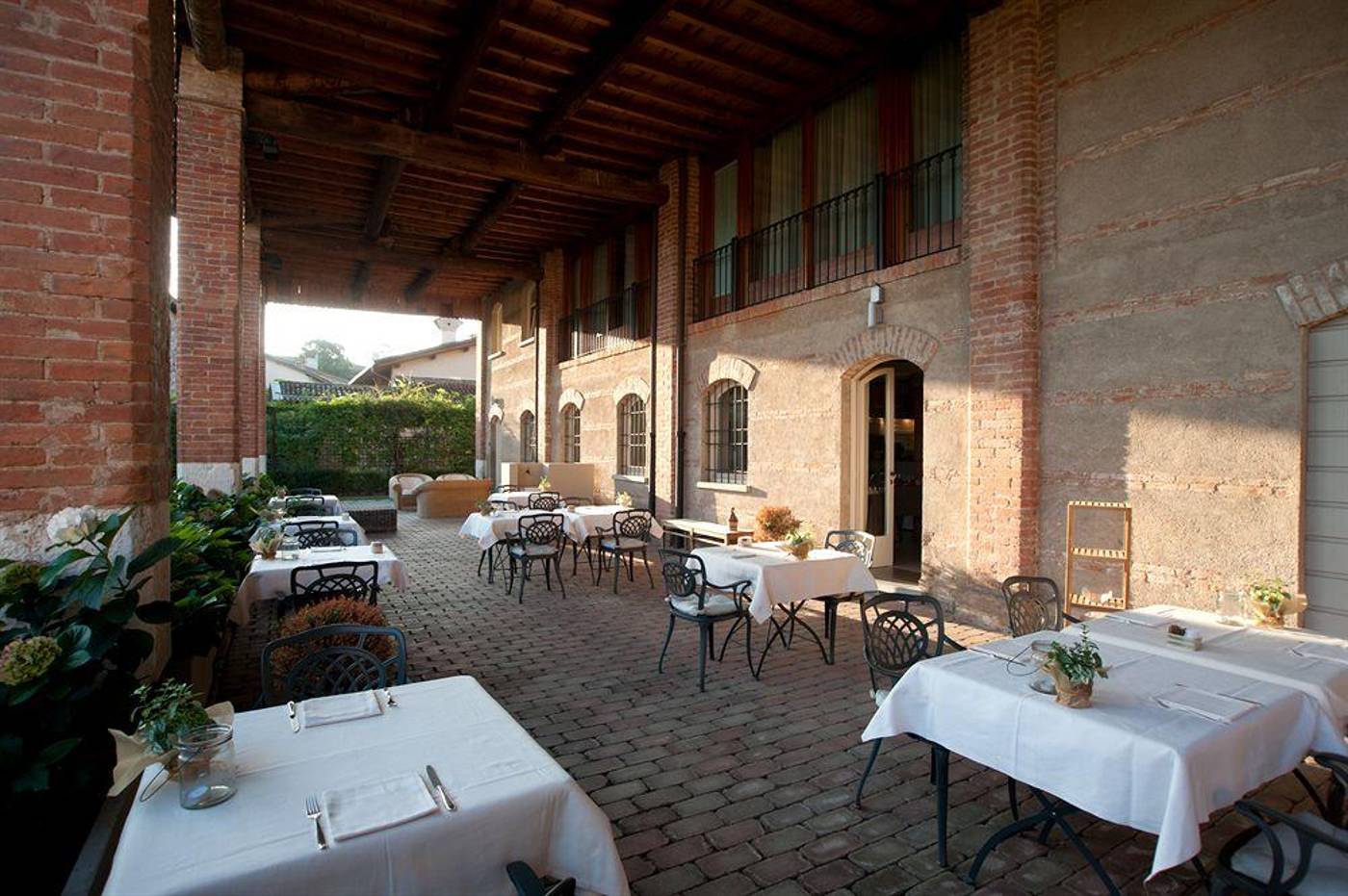 Il Santellone City Resort & Spa-Italy-BRESCIA-General view-7