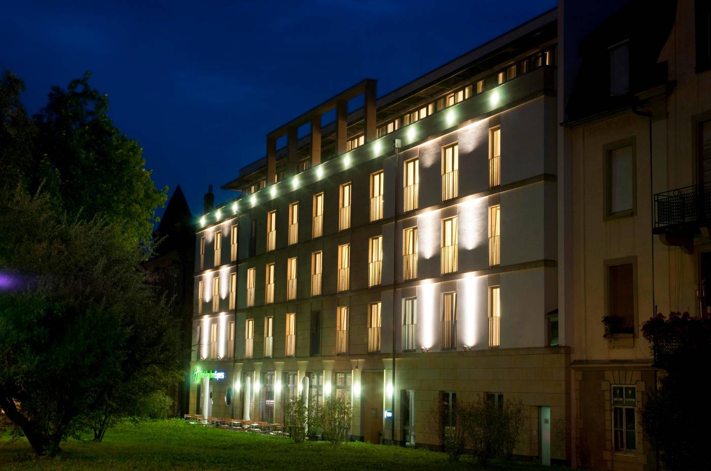 Holiday Inn Express Baden-Baden-Germany-BADEN-BADEN-General view-9