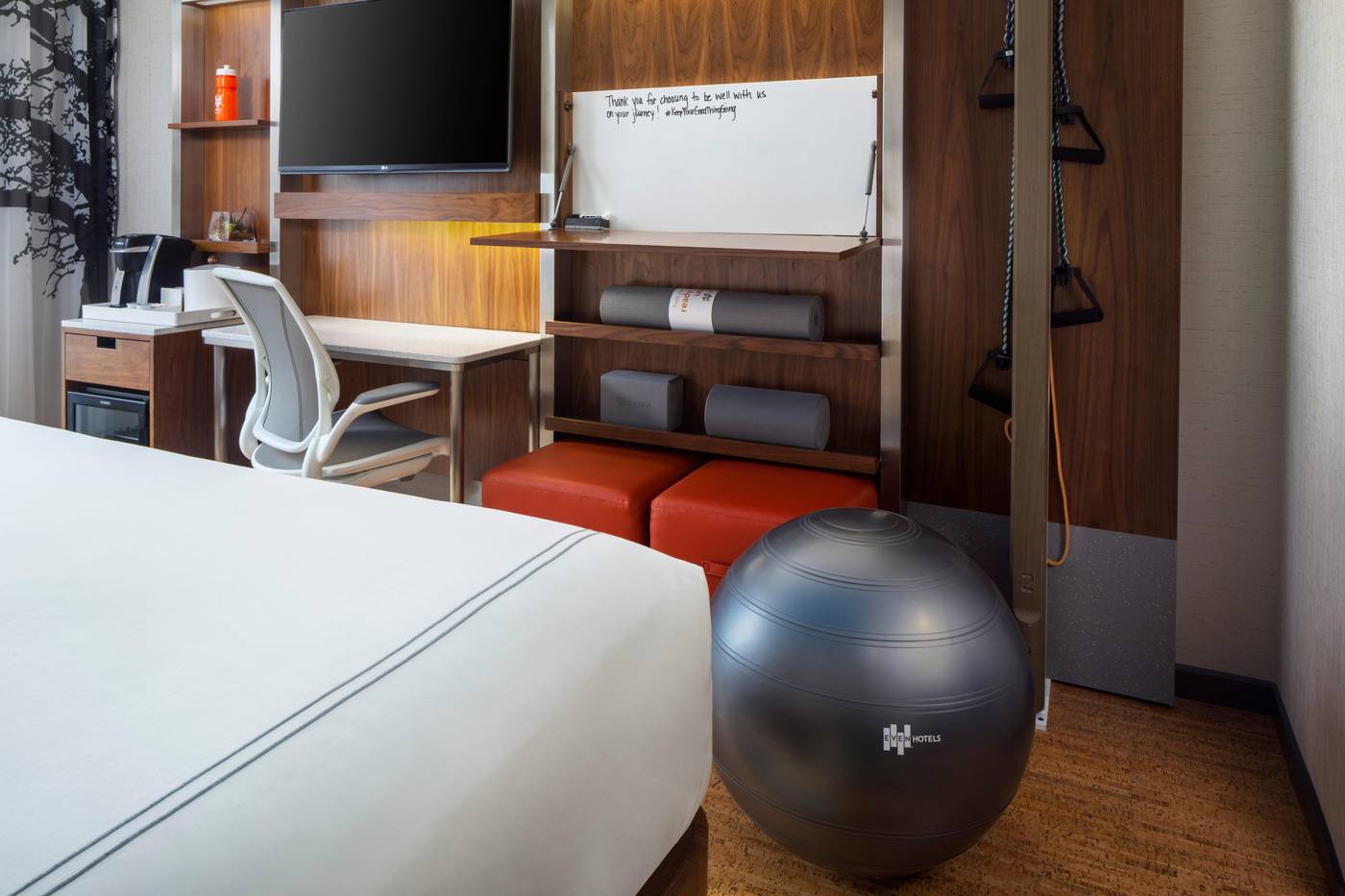 EVEN-Hotel-New-York---Midtown-East-Room-46