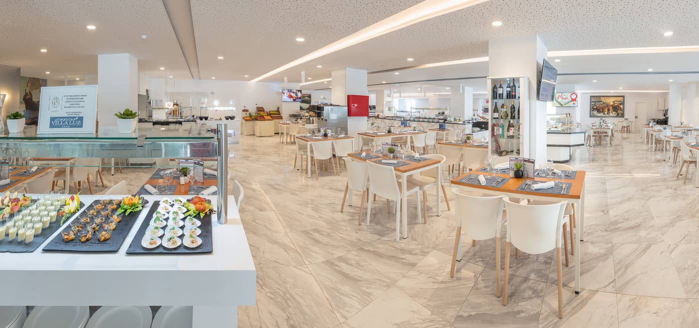 Magic-Aqua-Villa-Luz-Restaurant-42