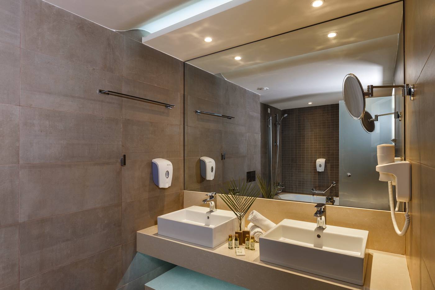 Rodos-Princess-Beach-Hotel-Room-42