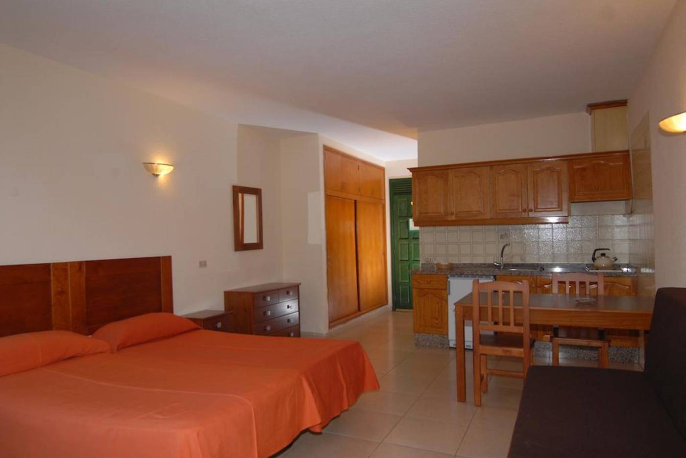 Paradero-II-Room-11