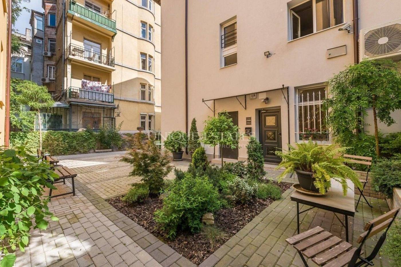 5 Vintage Guest House-Bulgaria-SOFIA-General view-4