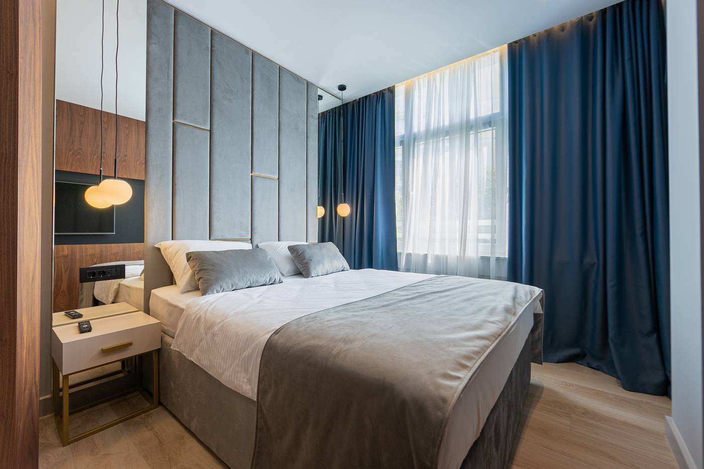 Caldo-Luxury-Rooms-Room-12