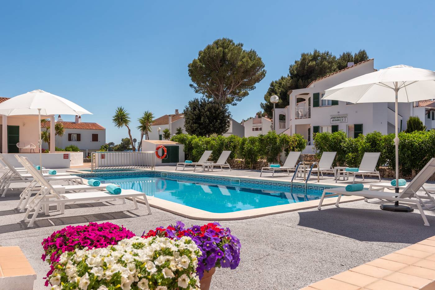 Annabels-I---II-Pool-6