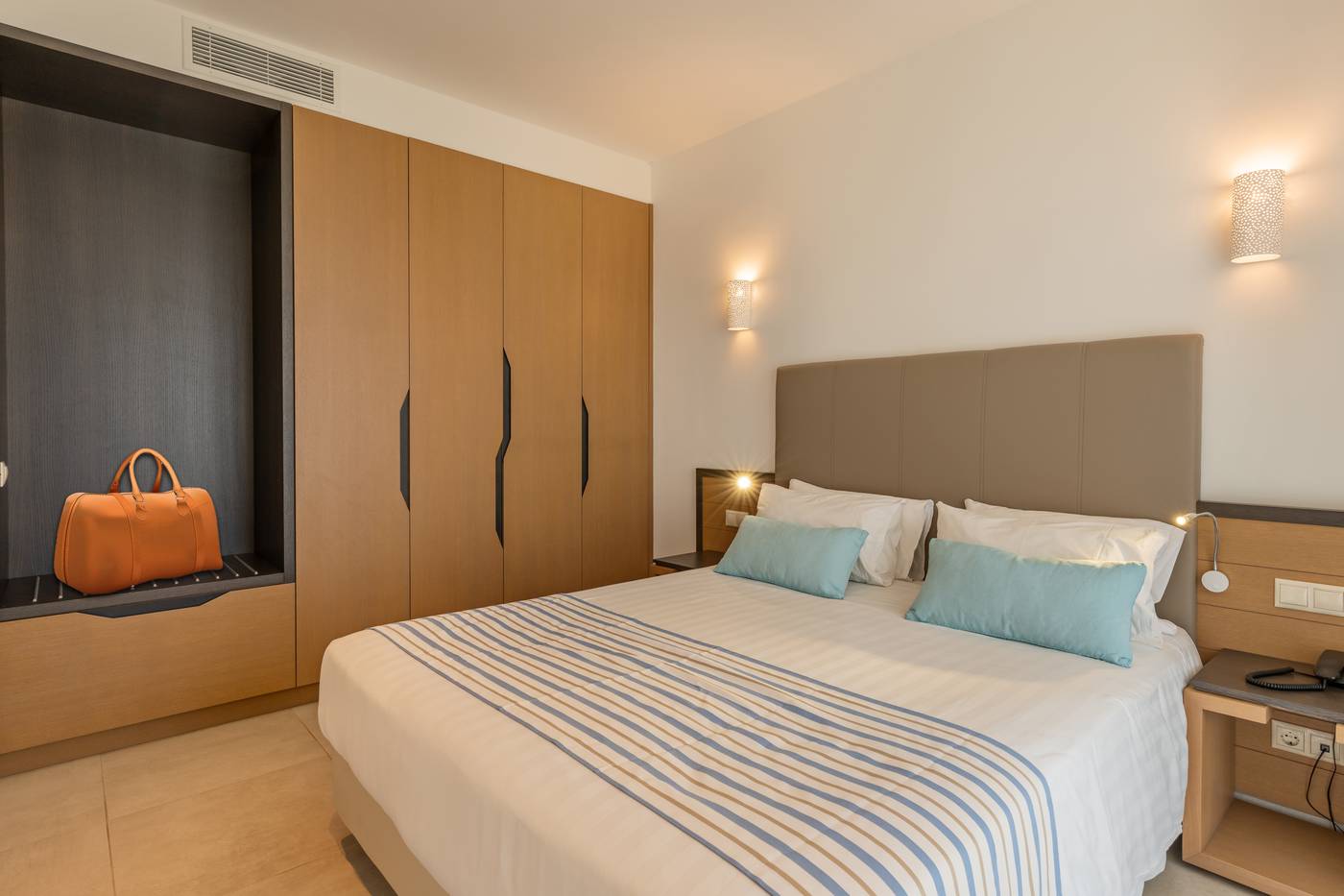 Minos-Hotel-Room-29