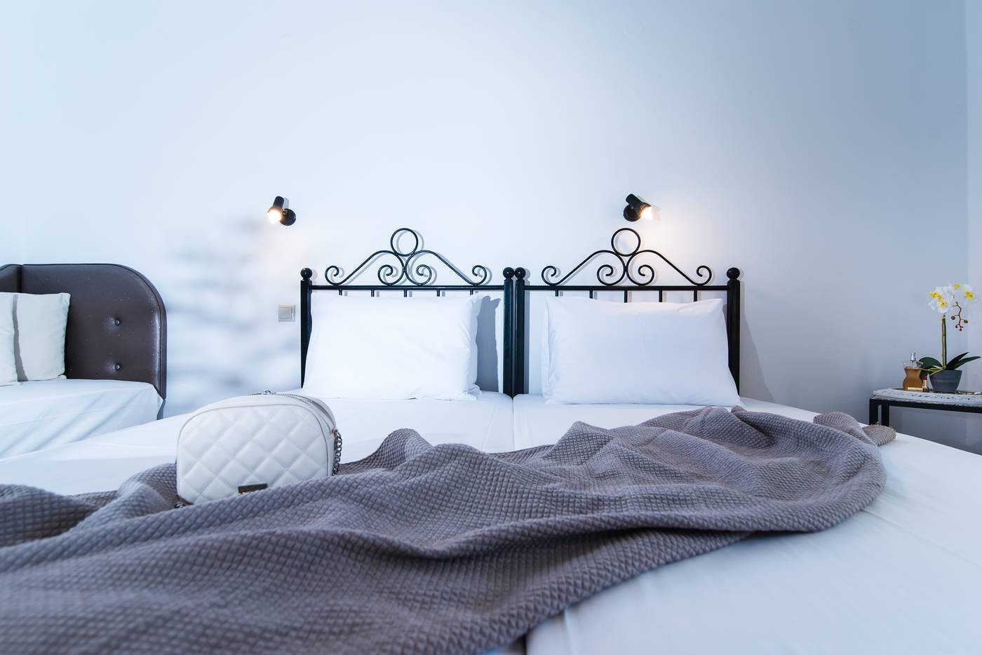 Real-Palace-Hotel---Studios-Room-38