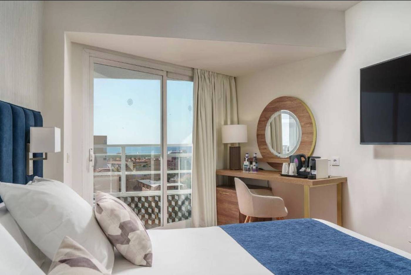 AluaSoul-Costa-Malaga-adults-reccommended-Room-29